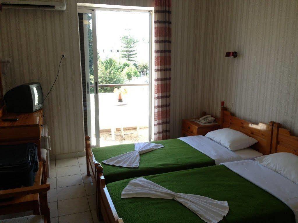 Phaethon Hotel Kos Town Exterior photo
